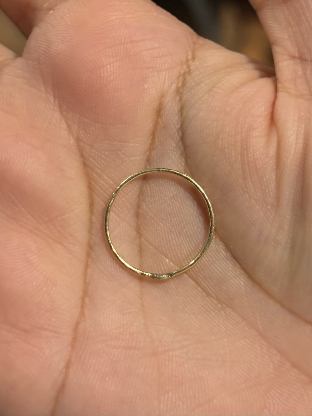 SIRCIAM 14K DAINTY HAMMERED RING - Picture 3 of 4